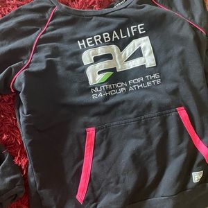 HERBALIFE sweater ❤️